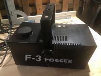 Nebelmaschine F-3 Fogger, 700W Hessen - Dreieich Vorschau