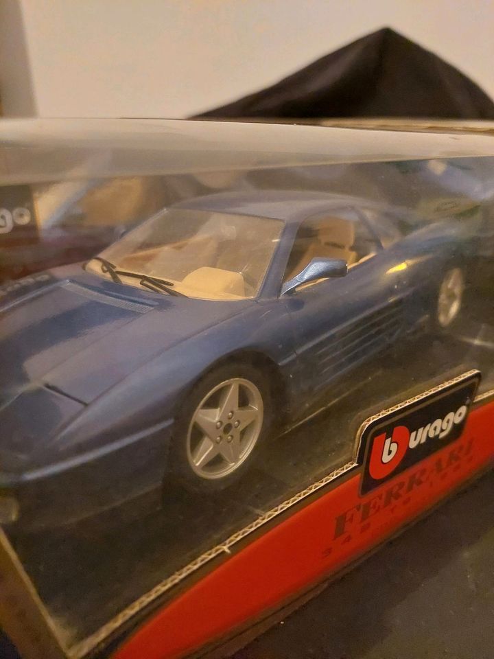 Burago 1/18, Ferrari 348, 1989, blau in Waging am See