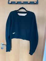 Reebok Crop-Pullover mit Rücken-Cutout, Größe M Nordrhein-Westfalen - Lüdinghausen Vorschau