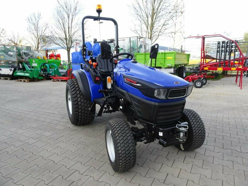 Farmtrac 22 22PS Rasenbereifung Traktor Schlepper NEU Mitsubishi in Osterweddingen