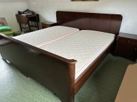 Komplettes Schlafzimmer zu verschenken antik alt braun Holz 1952 Rheinland-Pfalz - Pommern Vorschau