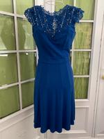 Sommerkleid Gr.34 mit Spitze und Perlen Viskose ungetragen Baden-Württemberg - Radolfzell am Bodensee Vorschau