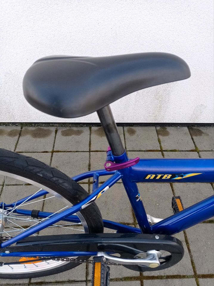 Kinderrad 24 Zoll / Velostar / RH36cm / 3 Gang Shimano Nexus in Münchberg