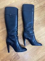 Louis Vuitton blossom klassische Stiefel Leder 38,5 Düsseldorf - Heerdt Vorschau