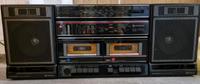 Hitachi Radio Kassetten Ghettoblaster 80er Niedersachsen - Celle Vorschau