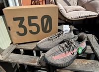 Adidas Yeezy Boost 350 V2 (nagelneu) aschsteingrau Gr. 44 Niedersachsen - Edewecht Vorschau