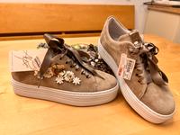 NEUE Alpe Wildleder Sneaker 130€ UVP Gr. 38 beige Bayern - Neufahrn Vorschau