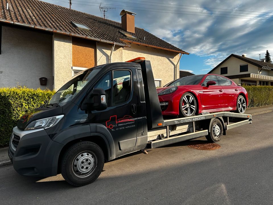 Fahrzeugtransport, Fahrzeugüberführung / Unfallfahrzeug Abholung in Hildrizhausen