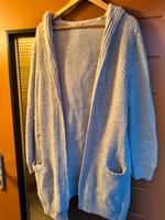 Anna Field Jacke mit Kapuze in Creme GR XL Cardigan Sachsen - Coswig Vorschau