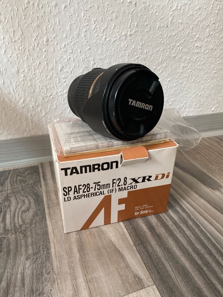Tamron SP AF28-75 mm F/2.8 Macro mit Licht kappe für Sony in Hambrücken