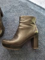 Neuwertige Ecco Boots 39 Leder Schwarz Stiefeletten Hamburg - Altona Vorschau