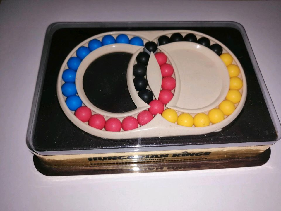 Hungarian Rings mit Box -ZweiRing- (Vintage, 1982) in Meldorf