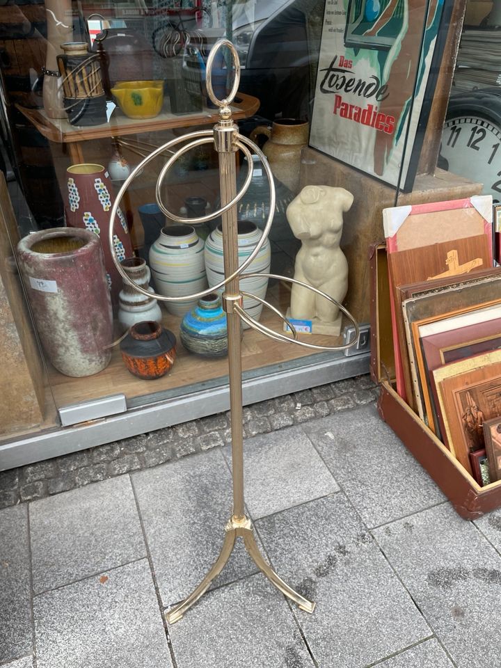 Textildisplay - Garderobenständer - Vintage in Köln