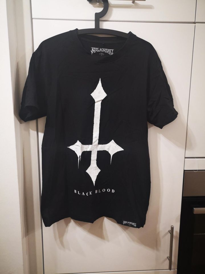 schwarzes T-Shirt EBM Gothic Black Blood Gr. L in Schönkirchen