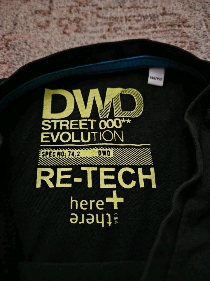 T-Shirt Gr. 146/152, DWD street Evolution  re-tech in Schüttorf