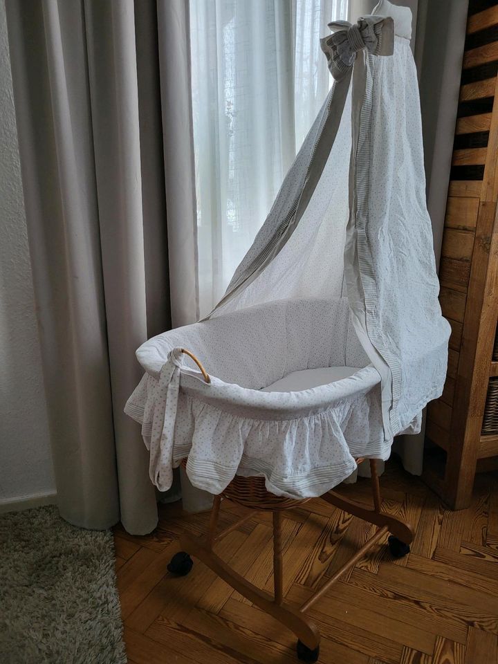 Babybett von Leipold Babynest Babywiege in Hennef (Sieg)