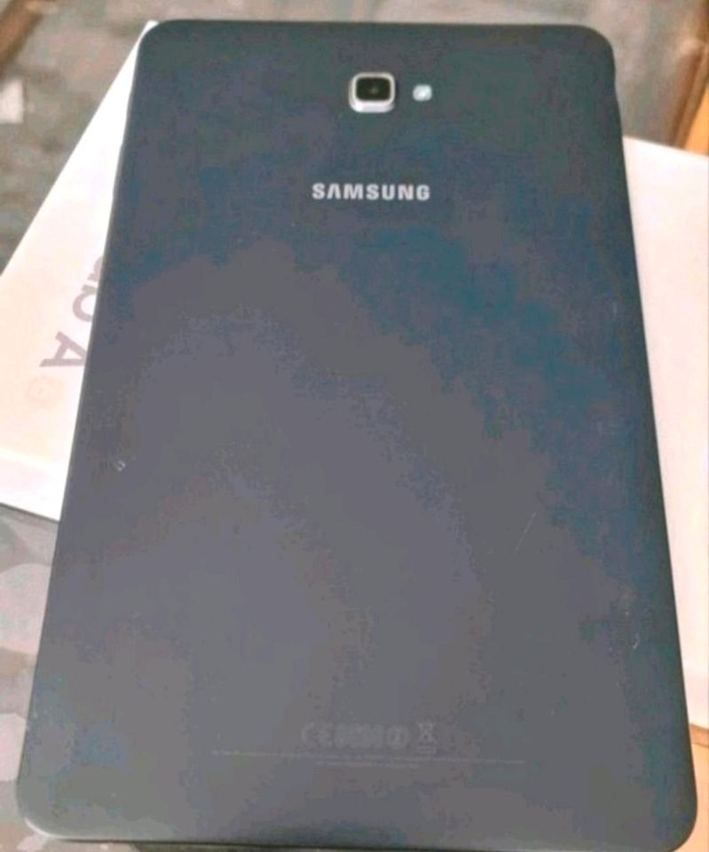 Samsung galaxy tab A6 2016 LTE-WIFI SM-T585  16 GB in Berlin