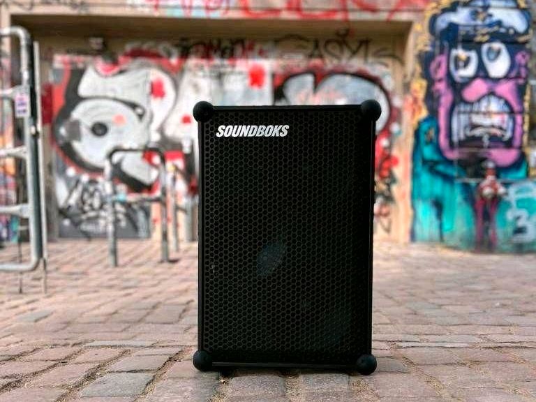 Soundboks 4 & 3 Mieten, Bluetooth Akku Lautsprecher Akku PA Anlagen | Musikanlage | Powerstation Musikbox, Akku-Boxen, Bluetooth Box, Musikbox Stereoanlage /  Teufel , JBL, Party Technik Verleih GO in Berlin