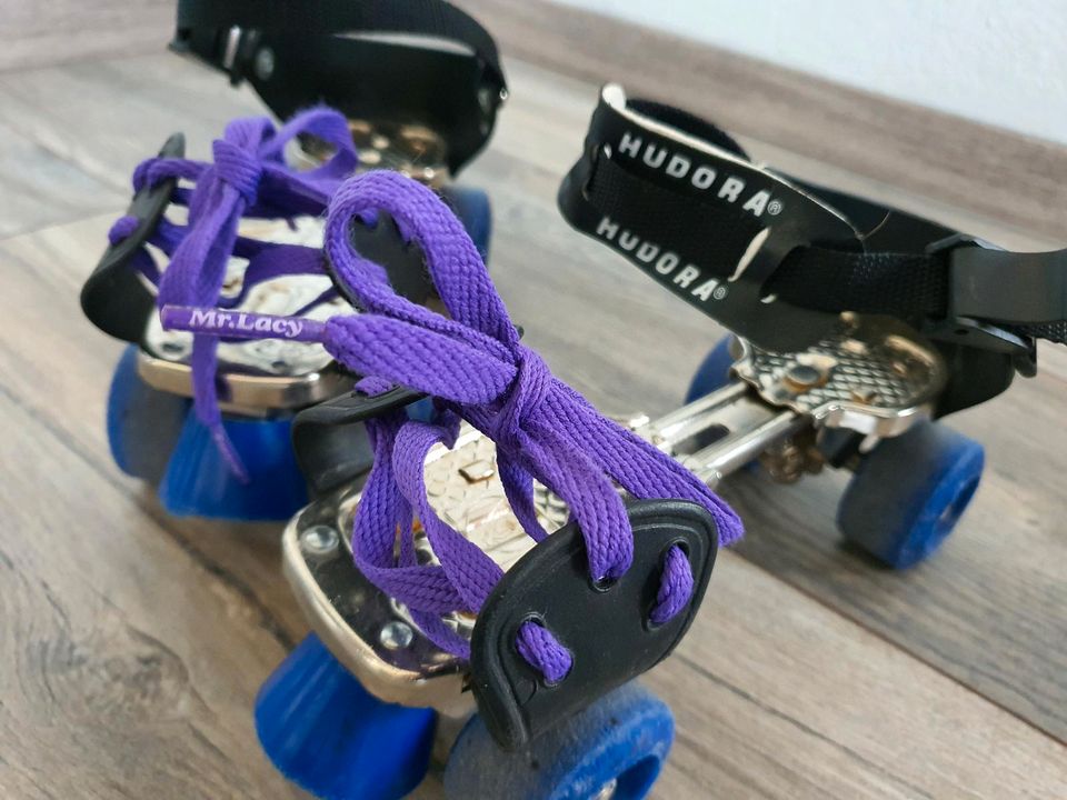 Hudora Rollschuhe Roller Skates 3001, Gr. 28-39 Kinder in Ziegenrück