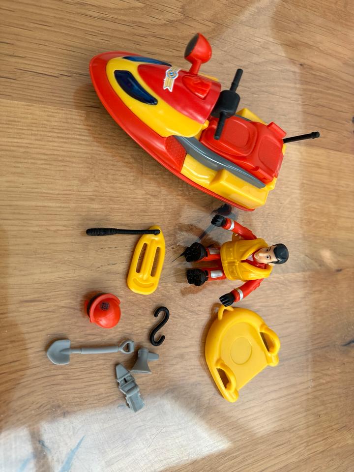 Feuerwehrmann Sam Spiele (Memory & Leiterspiel) zzgl Jetski Juno in Öhringen