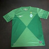 Werder Bremen Trikot mit Hose und Winterhandschuhen Nordrhein-Westfalen - Oberhausen Vorschau