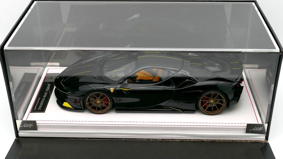 Ferrari Novitec SF90 1:18 Ivy BBR MR Spark GT-Spirit AUTOart D&G in Nordhausen