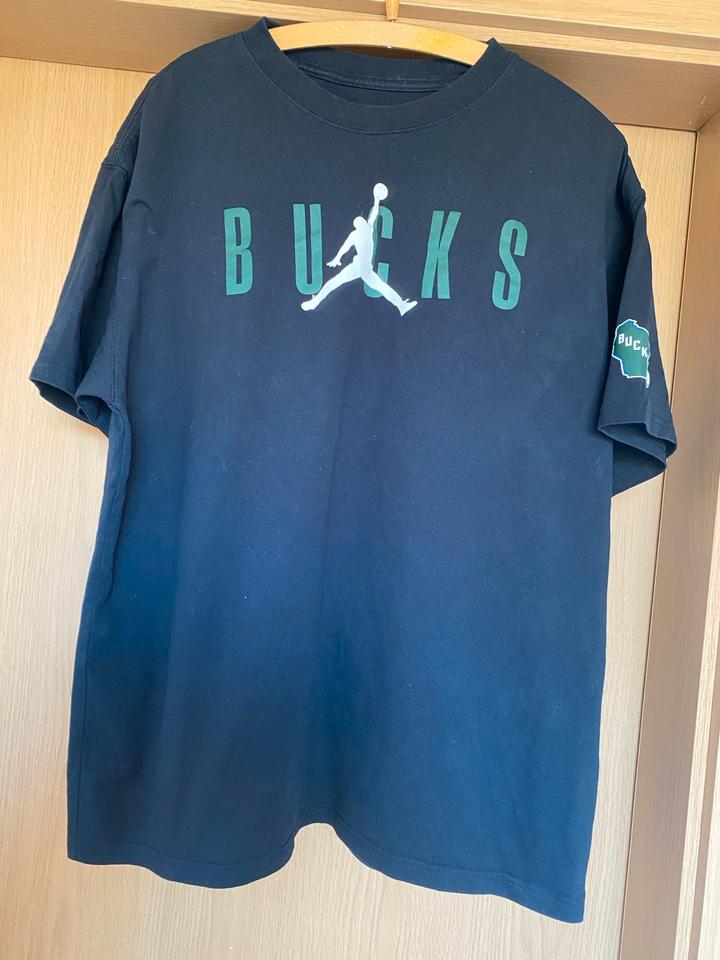 Nike Jordan T-Shirt Herren Größe L Sehr guter Zustand in Heideland