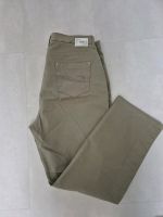 BRAX Jeans 46 Carola Sport Beige Neu Ohne Etikette Niedersachsen - Göttingen Vorschau