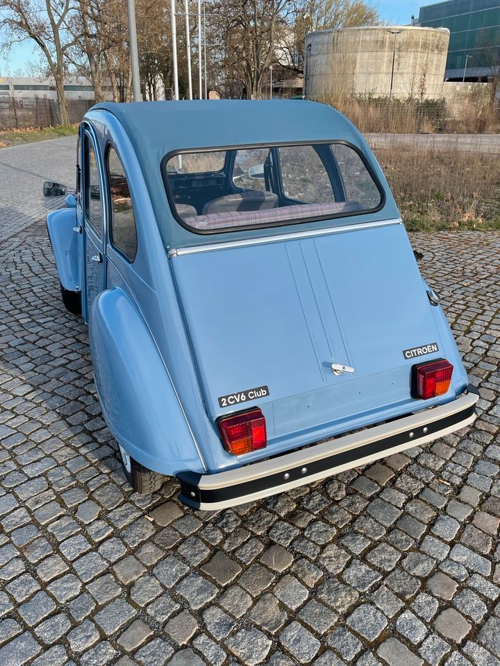 Citroën 2CV,Ente,Oldtimer,2CV Club in Berlin