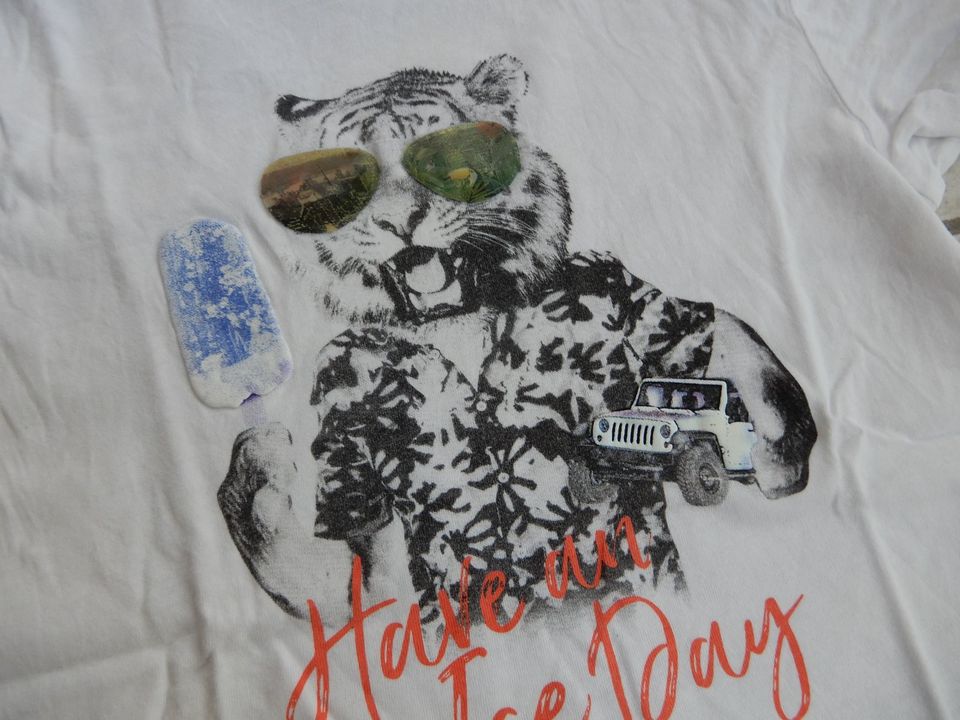 stylisches T-Shirt von s.Oliver Gr. 110/ 116 mit Tiger in Sankt Wolfgang
