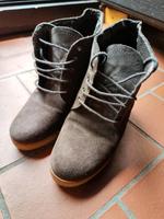 Wild Leder Stiefelletten 39 Esprit Schuhe mit Absatz Braun Grau Nordrhein-Westfalen - Kleve Vorschau
