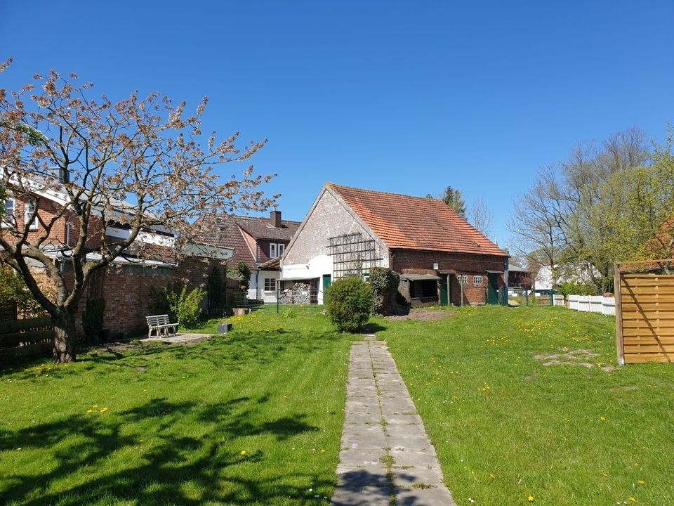 Zweifamilienhaus auf dem Land in Blekendorf