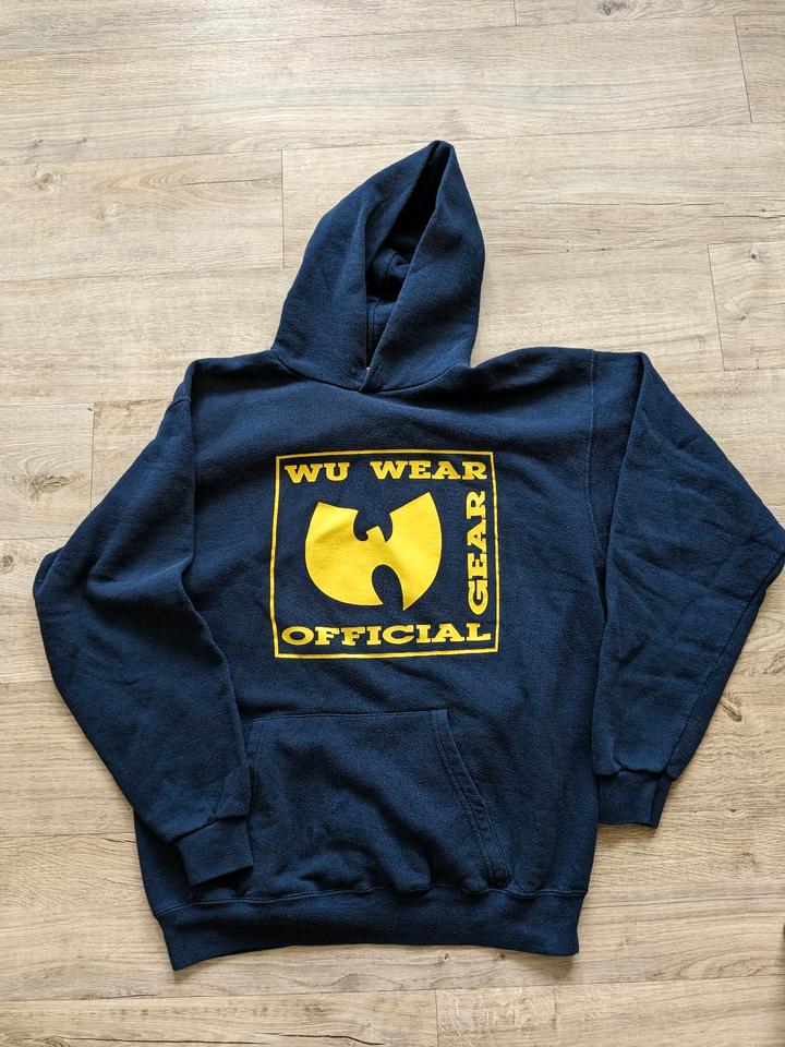 Vintage 90er Wu Wear Hoodie Offical Wu Tang Clan USA in Düsseldorf - Pempelfort | kleinanzeigen.de Vintage 90er Wu Wear Hoodie Offical Wu Tang Clan USA in Düsseldorf - Pempelfort | kleinanzeigen.de
