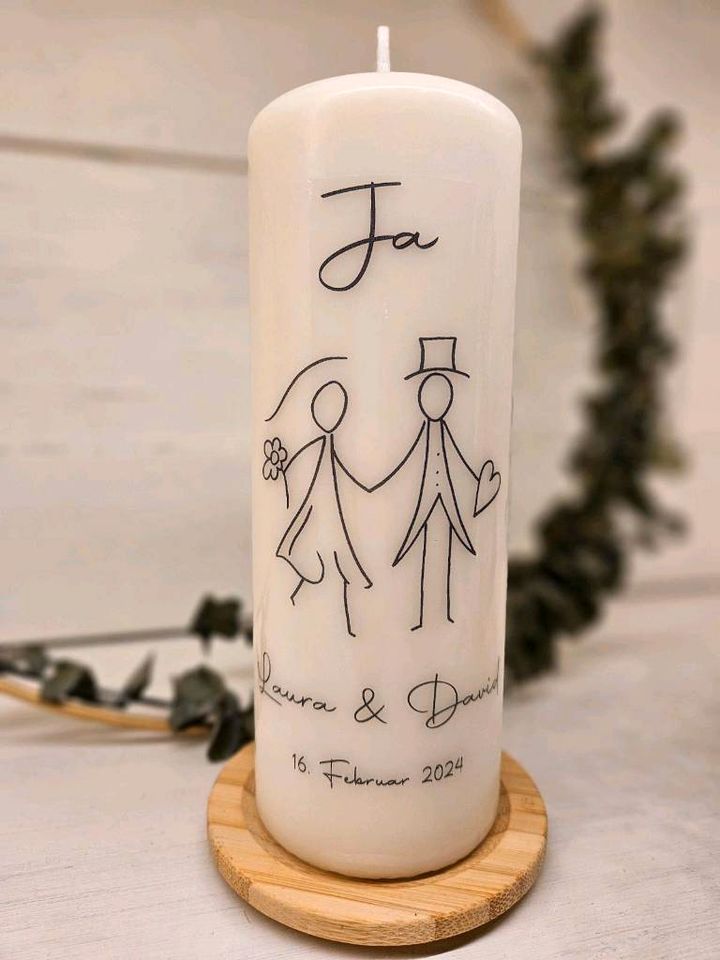 Hochzeitskerze Geschenkkerze personalisiert in Damme