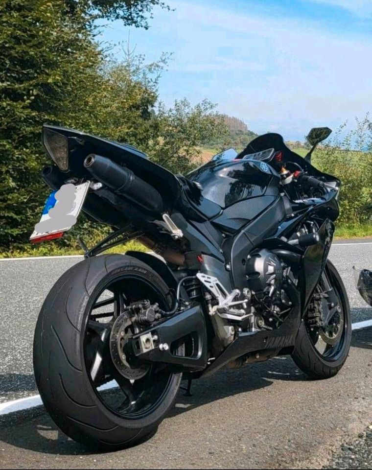 Yamaha R1 rn19 in Lich