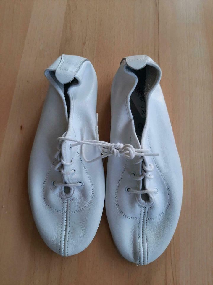 Bleyer Tanzschuhe Gr. 36 weiß in Freising