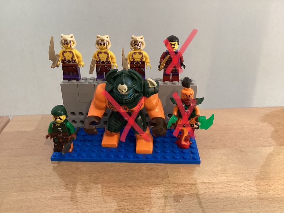 Lego Ninjago 20 Figuren Konvolut in Waltrop