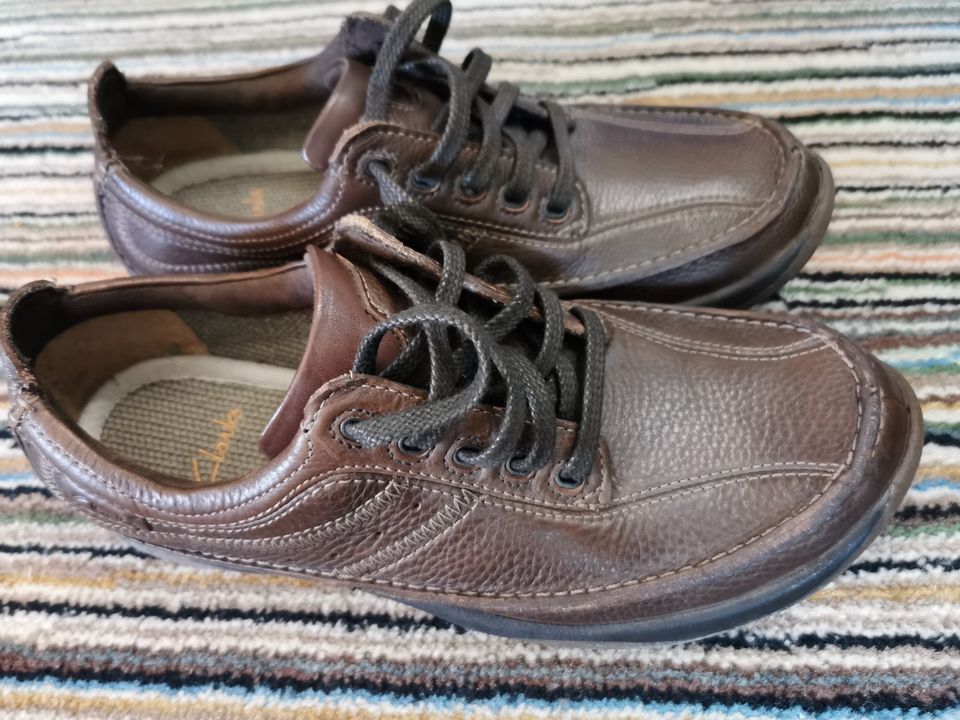 Leder Clarks Komfort Schnürer braun Gr.7 -NEU- in Nürnberg (Mittelfr)