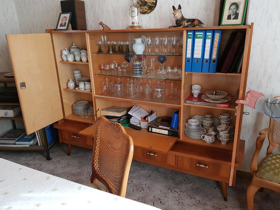Wohnzimmerschrank Wohnzimmer Wohnwand Retro Vintage Auflösung in Stadthagen