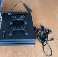 PlayStation 4 Pro - PS4 - mit zwei Controllern, Spielen und Kamer Nordrhein-Westfalen - Langenfeld Vorschau