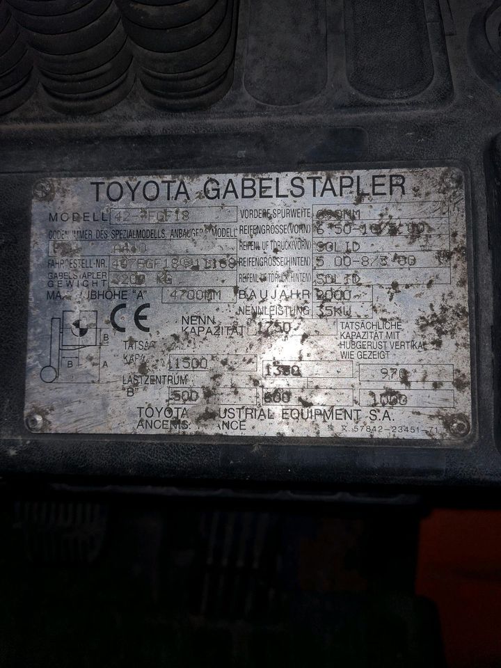 Gabelstapler Toyota in Feldatal