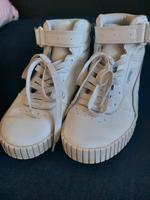 Mädchen/ Damen Schuhe Puma 38,5 Rostock - Gross Klein Vorschau