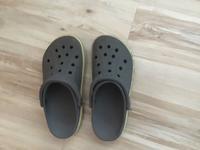 Crocs in grau Größe 6/8 38/39 Niedersachsen - Nottensdorf Vorschau
