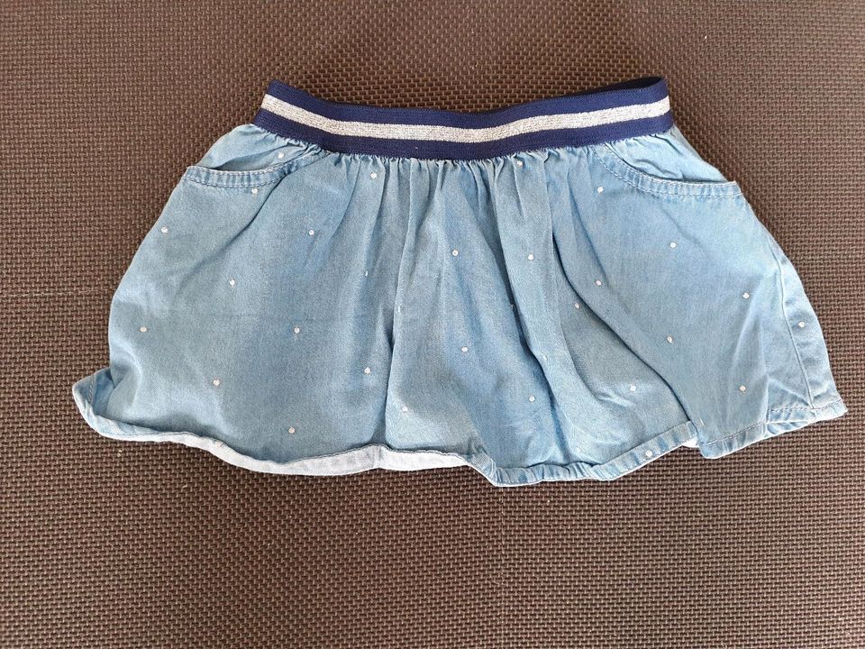 Rock, kurze Hose Gr. 86/92 in Stahnsdorf