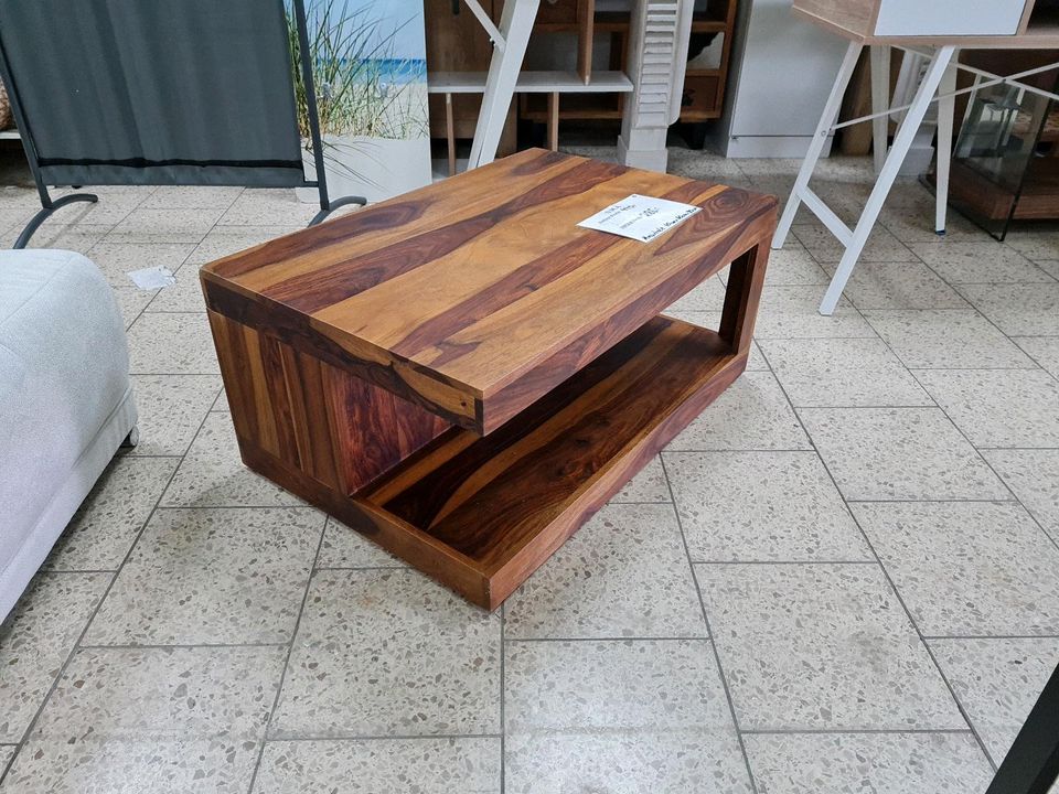 Tisch Couchtisch Beistelltisch Massivholz Möbel UVP 440€ in Herbstein
