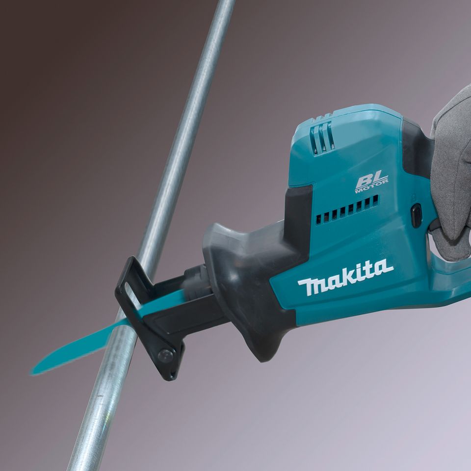 Makita DJR189Z 18V Akku-Reciprosäge in Menden