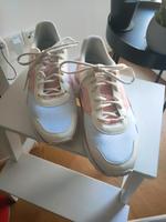 Puma Sneaker...Größe 41... Burglesum - Lesum Vorschau