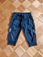 Sporthose XS 34 3/4 Trainingshose kürzere Jogginghose Sommer Hose Hessen - Wehrheim Vorschau