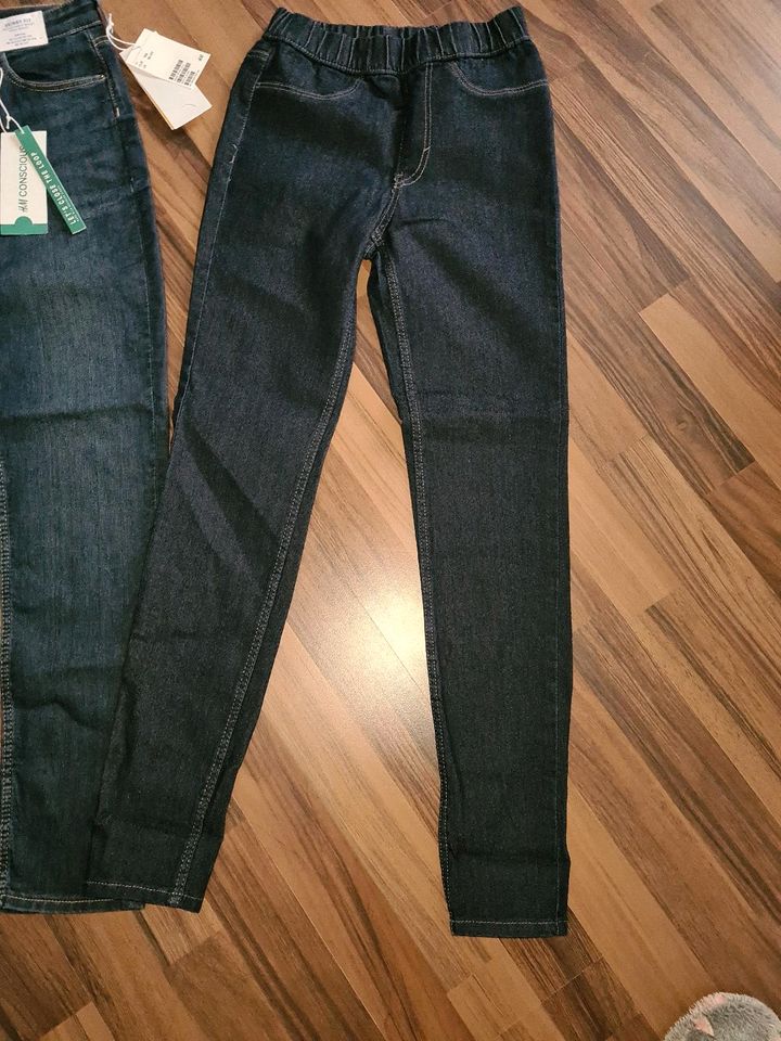 Mädchen stretch Jeans gr.146 in Leuna