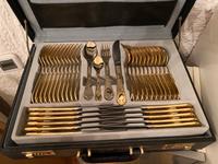 SBS BESTECK SET 12 teilig  insgesamt 70 teile 23/24 Karat Gold Saarland - Marpingen Vorschau